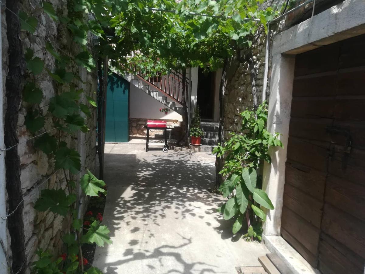 Apartments Martinac Sukošan Εξωτερικό φωτογραφία