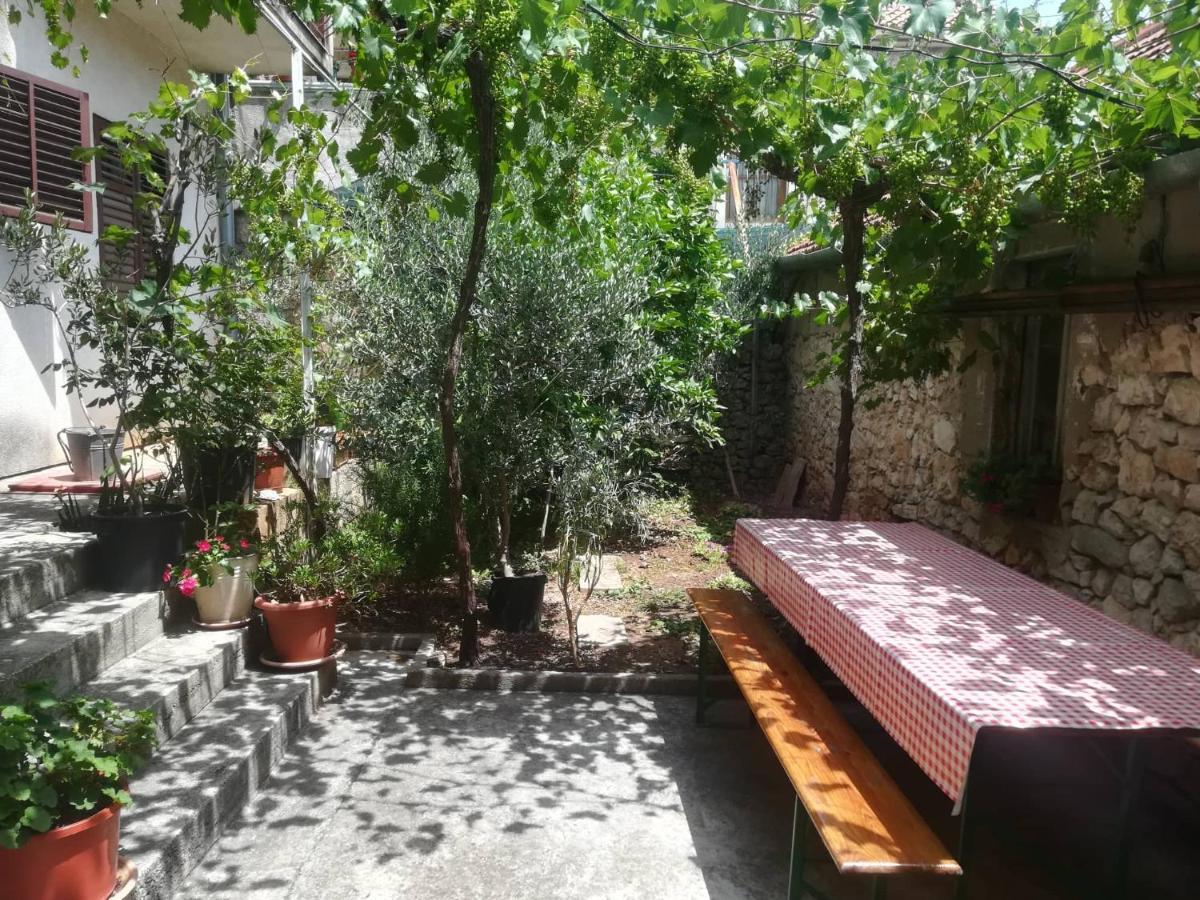 Apartments Martinac Sukošan Εξωτερικό φωτογραφία